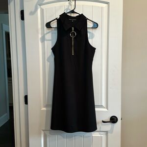 Sleeveless dress